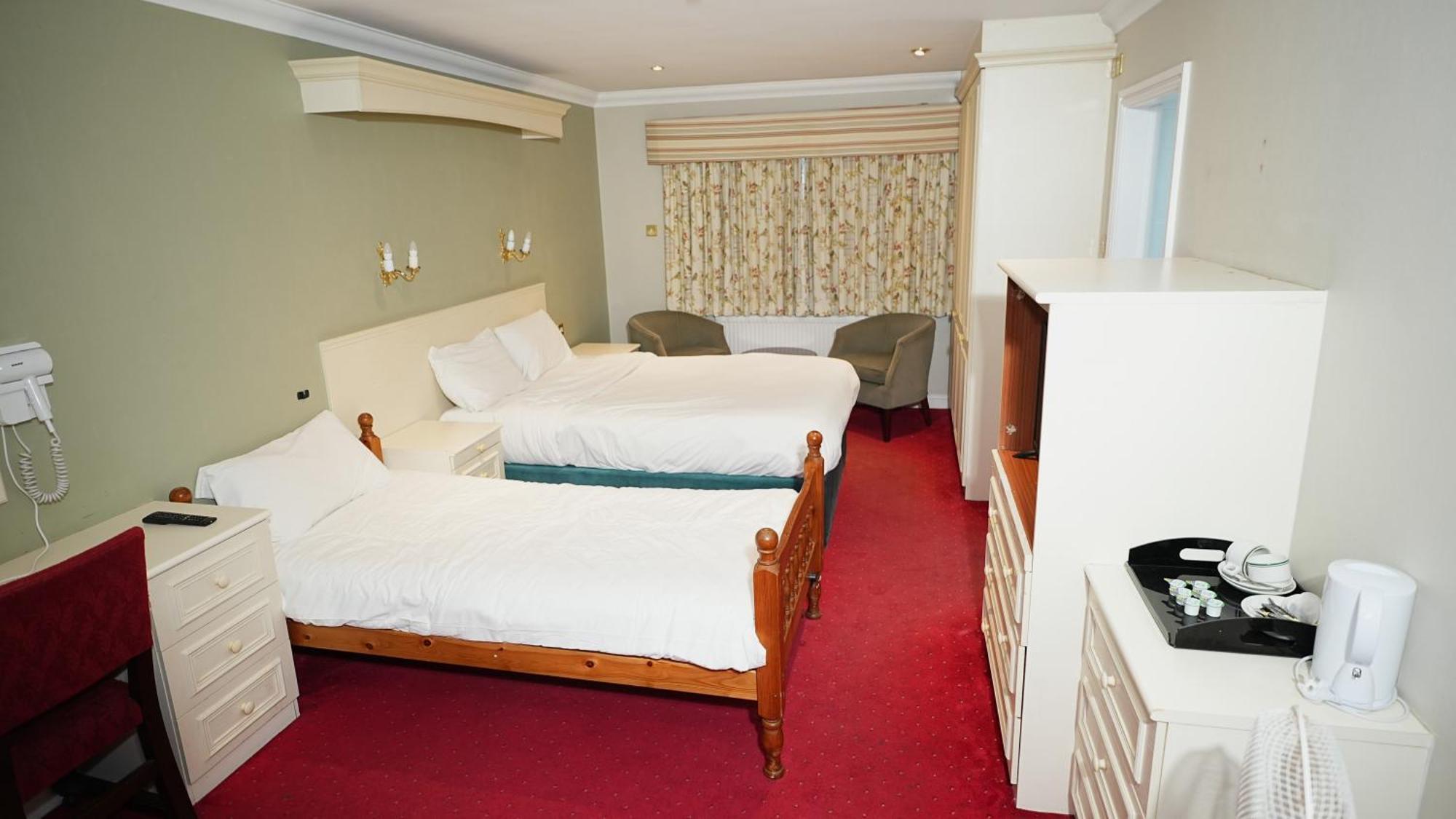 Consort Hotel Rotherham Buitenkant foto