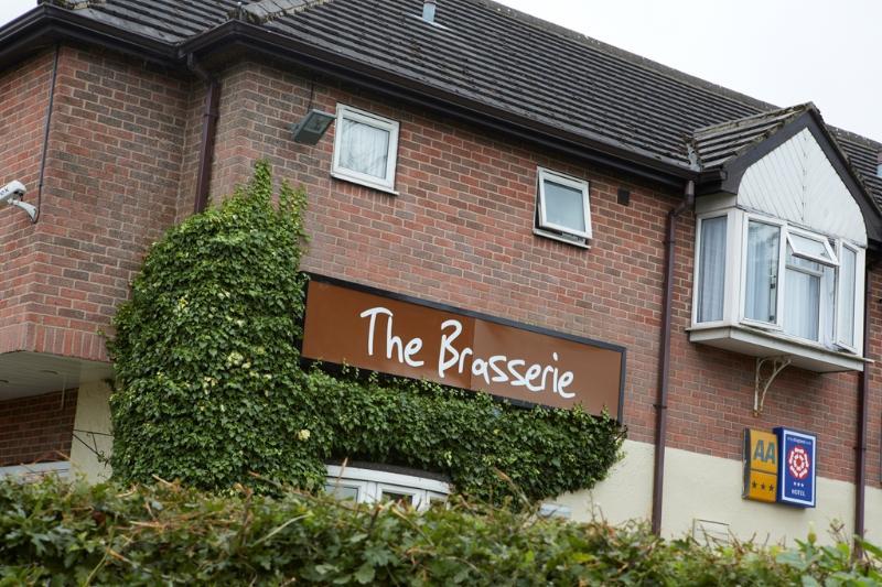 Consort Hotel Rotherham Buitenkant foto