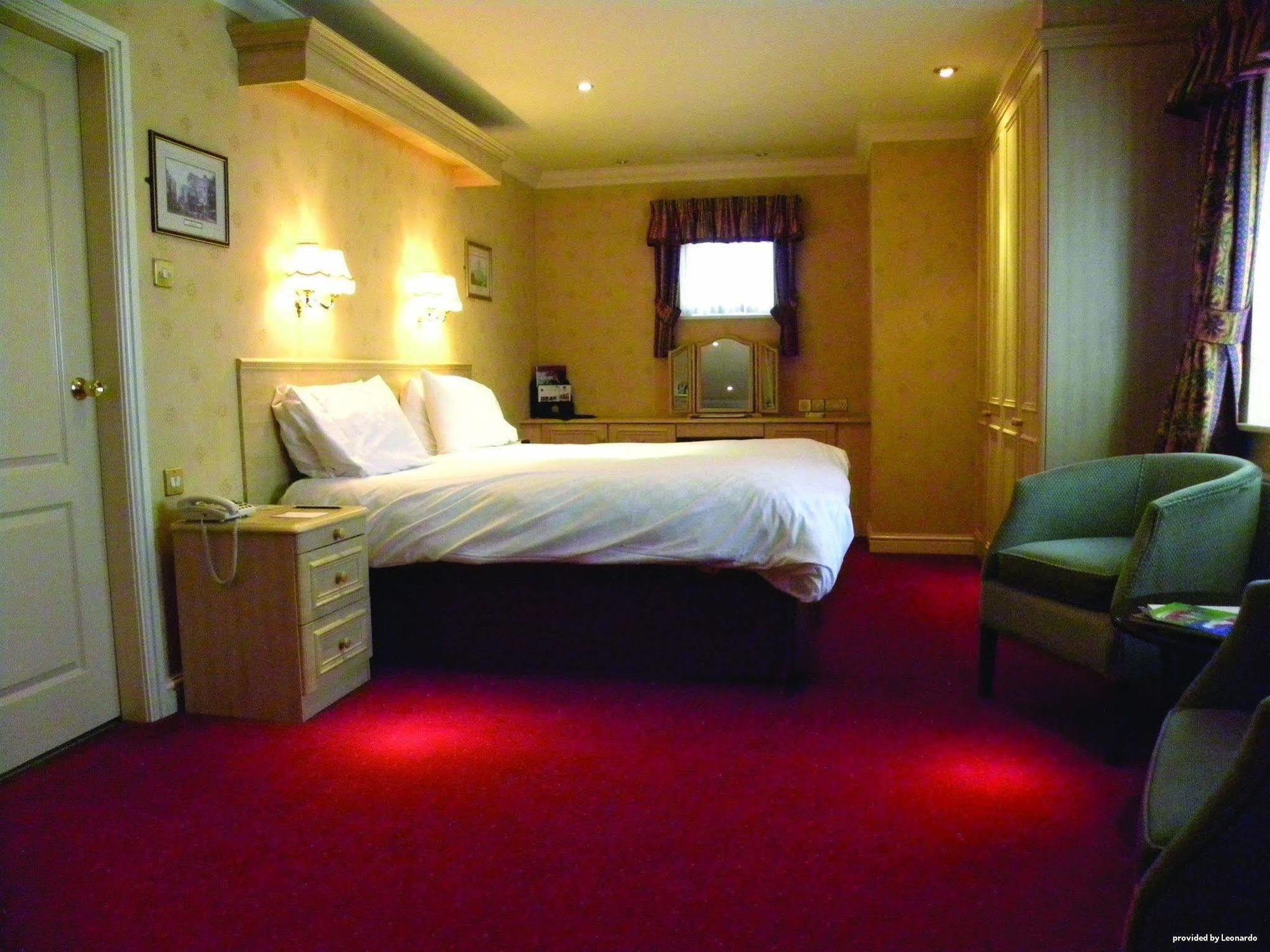 Consort Hotel Rotherham Kamer foto