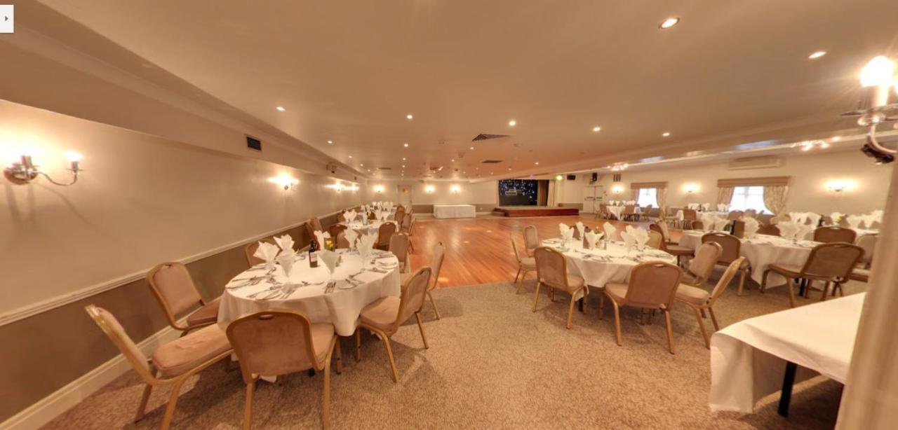 Consort Hotel Rotherham Buitenkant foto